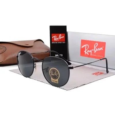 Eyewear listing photograph