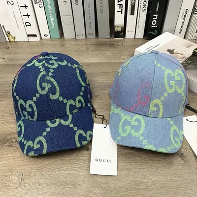 Hats listing photograph
